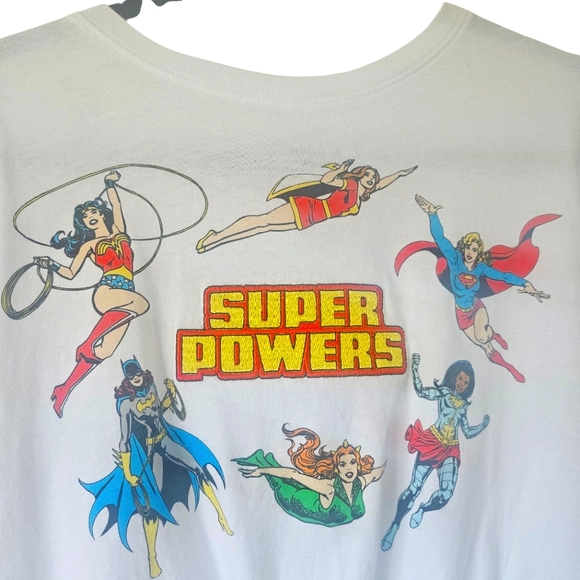 Justice League Womens White Short Sleeve "Super Powers" Graphic Tee, Size M - Picture 2 of 9